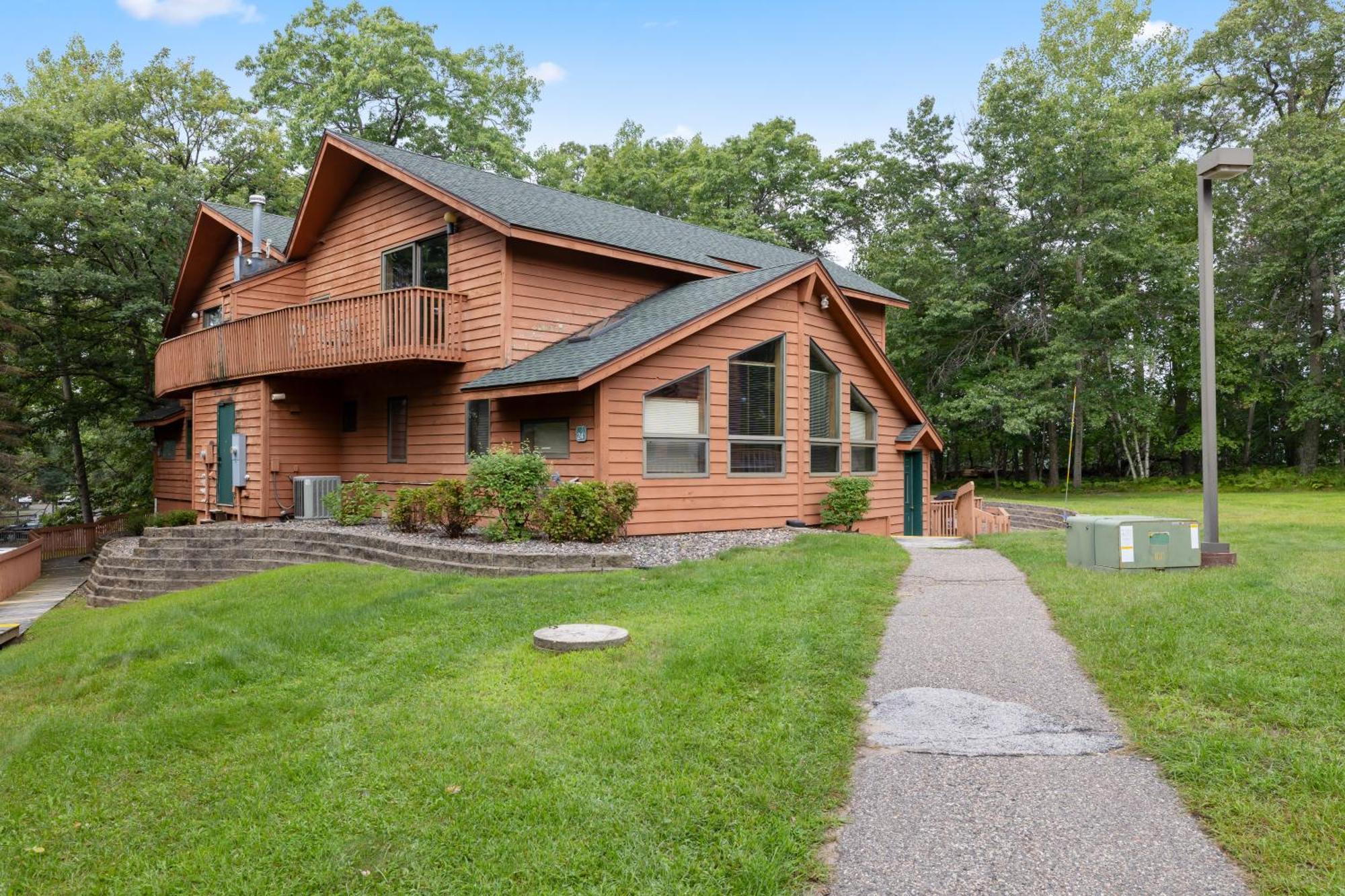 Causeway On Gull Resort Lake Shore Exterior photo